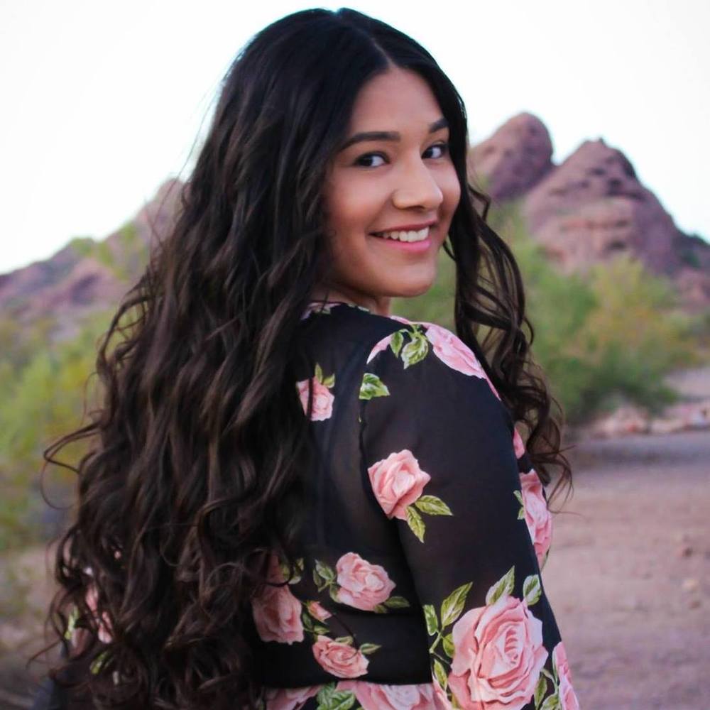 Meet your Posher, Lizbeth